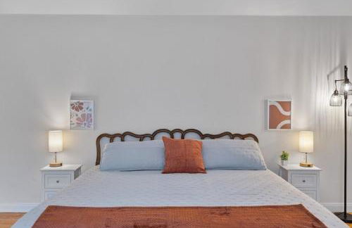 Secluded 9BR Getaway, Pool, Hot Tub & Huge Deck - Foto 54