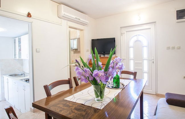 House With Large Garden, Right Next to the River - Foto 10