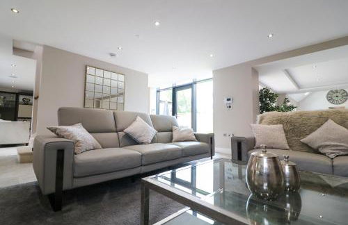 Northumberland Luxury Stays - The Chivits - Photo 18