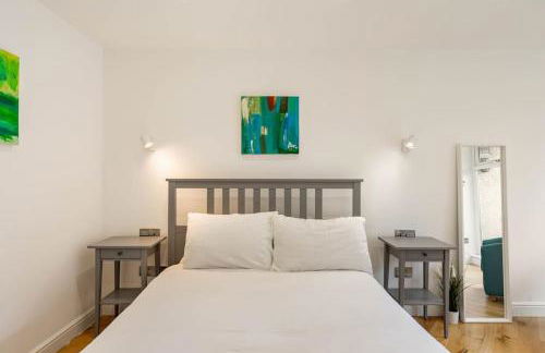 Central, Bright 2 Bed Flat - Pool & Sauna - Foto 12