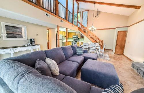 Lakefront-4BD3BA-Sleeps 12PP - Photo 28