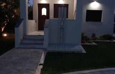 Emmy Villa - Photo 11