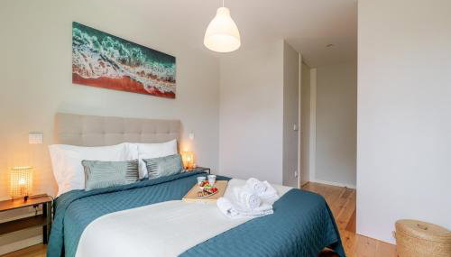 HostWise – Modern & Cozy Flat | Near the Beach - Foto 2, towels