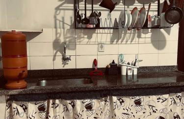 Casa inteira - melhor localização - Photo 16