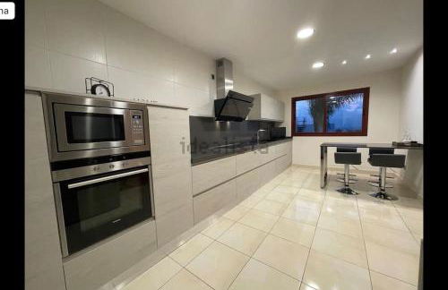 Casa con espectaculares vistas a Sevilla - Photo 17