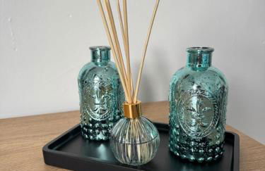 Stylish 3-Bedroom Home, Patio & High-Speed Wi-Fi - Foto 46