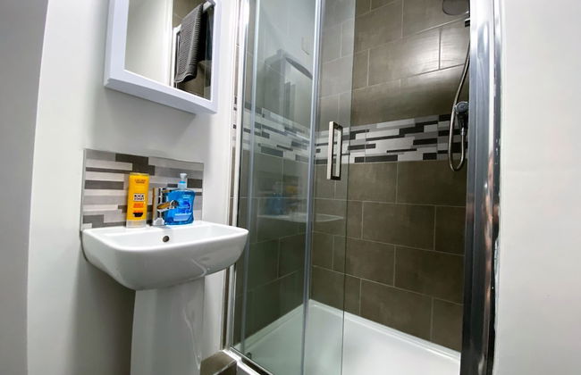 StayCrewe Apartments - Photo 30