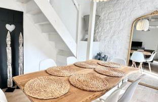 Maison de Ville Rénovée avec Charme - Foto 17