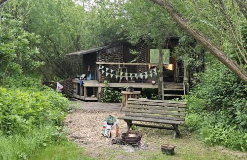 Kingfisher Riverside Glamping with private hot tub - Foto 24