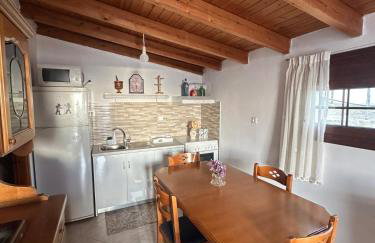 Patricia's Traditional Guesthouse - Foto 11