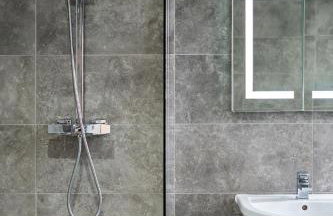 Luxury 4-Bed Family & Group Home-King or Twin Beds-Driveway, Garden-Near Gatwick - Foto 23