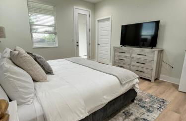 Spacious Modern 5-Bedroom House, Close to Downtown Tampa - Foto 12