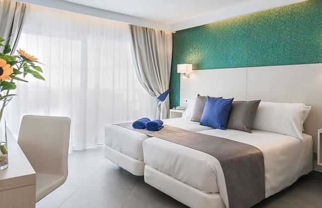 Aparthotel Esquinzo Y Monte Del Mar - Foto 12