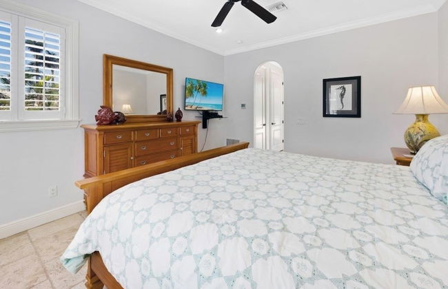 Villa Del Mar 5 Bedroom Home by RedAwning - Photo 7