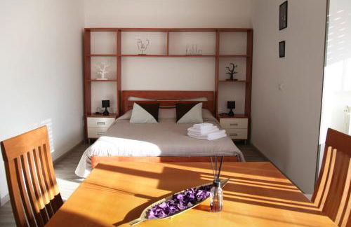 Tia House - Bright Studio with Private Parking! - Foto 4