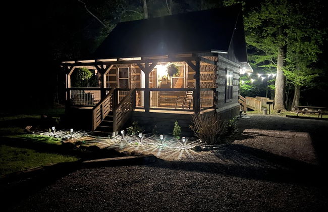 Sweet - 2 Bedrooms, 2 Baths, Sleeps 6 Cabin by RedAwning - Foto 25