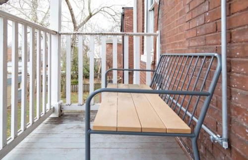 Swanky Shaw 2BR with Office ABODEbucks - Photo 23