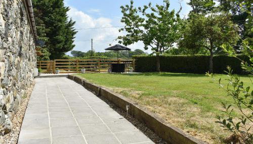 Bryn Derw - Photo 2, Garden