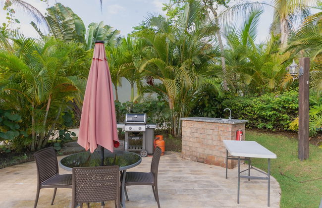 Modern Apt With free parking and AC 3brs - Foto 34