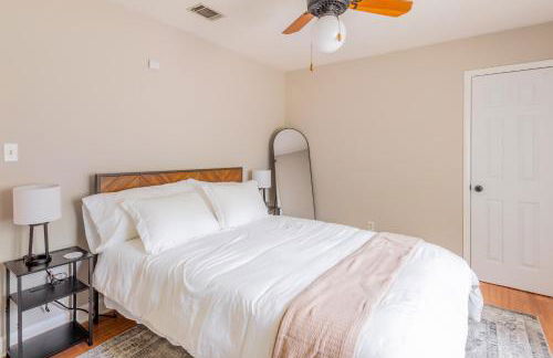 Golden Isles Lrge Home- Huge Pool, Hot Tub, Game Rm - Foto 25