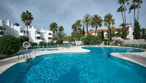 Apartamentos Ona Campanario - Photo 2