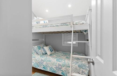 Newly Renovated Beachside Bliss Steps to Sand - Foto 19