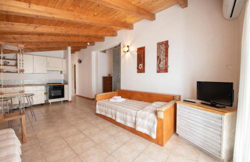 211B - Appartamento Acacia, Terrazza Giardino e Piscina - Foto 13