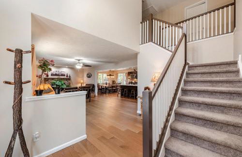 The Hangout Haven - Theater, Hot tub, Pickleball, Ping pong, Firepit - Foto 39