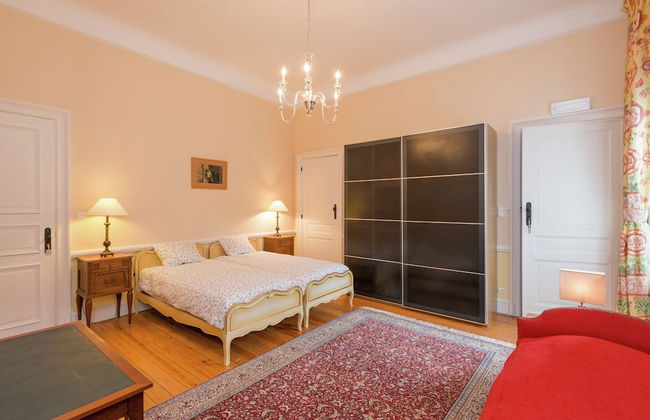 Beautiful Manor House in a Park Near Rochefort - Foto 8