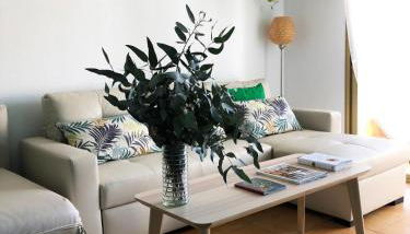 New Stunning Seaview Apartment with lovely balcony - Photo 4