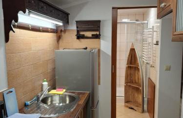 Biały Domek dla 6 osób oraz Domek Sternika dla 4 osób - jezioro, las, wiejski klimat - Foto 21