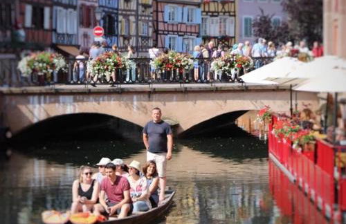 Appartement spacieux à Colmar avec terrasse, garage privatif, proche centre et gare - FR-1-722-2 - Foto 13