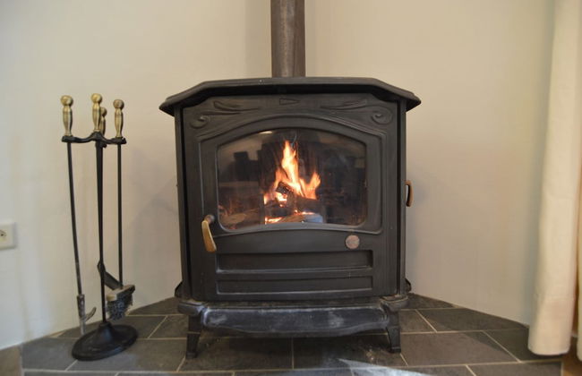 Refined Holiday Home in Guelders near Forest - Foto 19