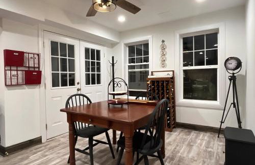 Luxurious Lower Level - Foto 32