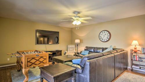 Luxe Lakefront Apartment w/ Shared Pool & Dock! - Foto 4