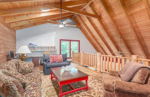 Secluded Cabin with Quality Furnishing and Hot Tub - Foto 32