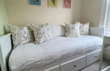 2025 Award Winner Liverpool Strawberry House - 3 Bedrooms - Foto 32