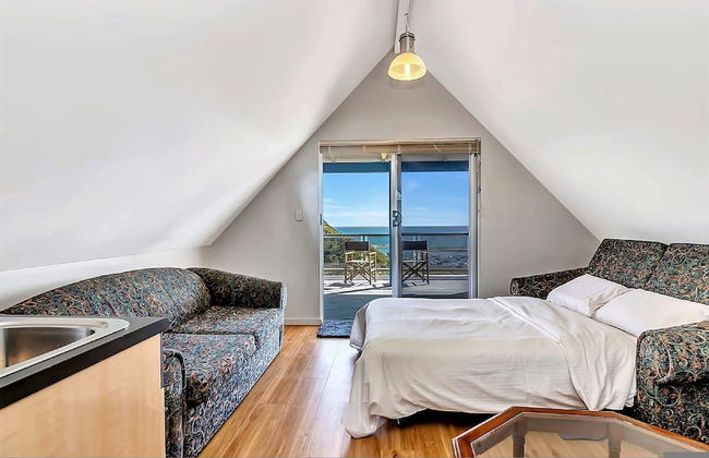 The Darling of Marina - A Hilltop and Sea Getaway - Foto 17