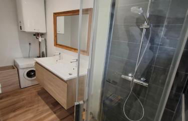 T3, 2 chambres avec parking privé - Photo 12