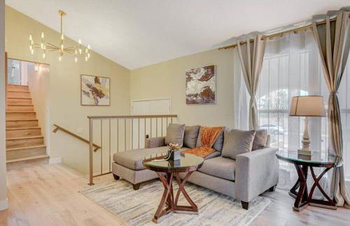 New Poolside Paradise in Vegas with BBQ and Games - Foto 28