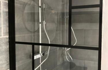 Grande terrasse CLIM parking privé SMART TV, local velos - Foto 6