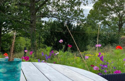 High Cogges Farm Holiday Cottages - Photo 59