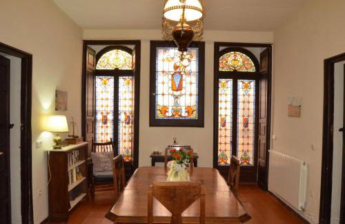 La Antigua, casa céntrica, amplio patio, piscina y barbacoa - Foto 1