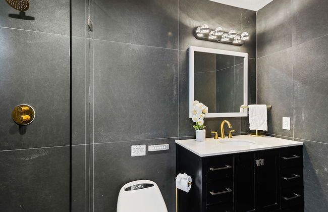 Luxurious 7-Bedroom Villa with Pool & Games - Foto 45