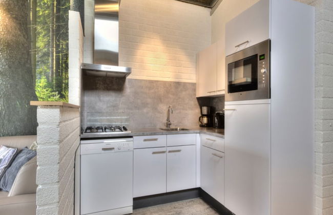 Restyled Bungalow with Dishwasher near Nature Reserve - Photo 4