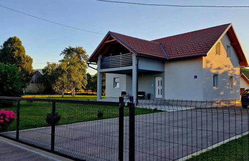 Kuća za odmor Mirna - Photo 2