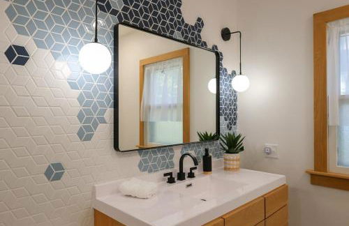 The Duke in Charming Old Towne Elkhorn - Foto 12