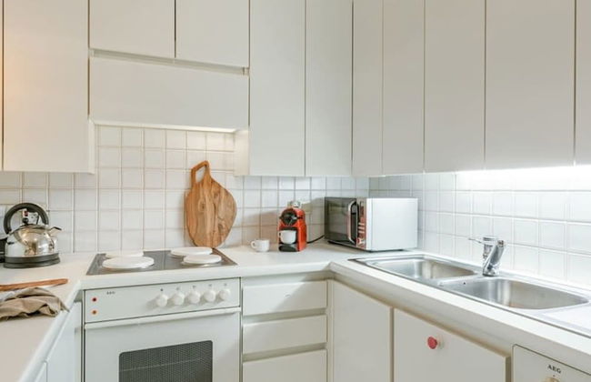 Authentic Apartment With Terraces and Parking - Photo 20