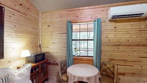 Serene and Secluded Paige Cabin Dogs Welcome! - Foto 5