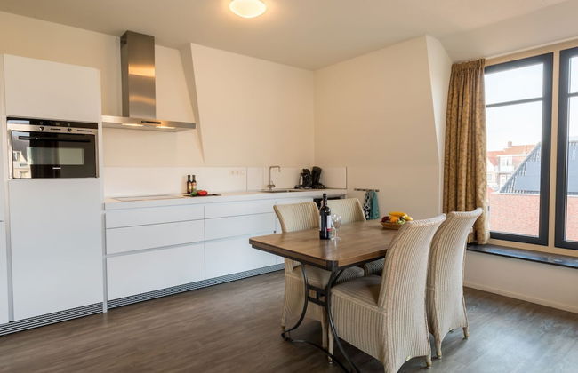 Modern Domburg Apartment - Photo 8